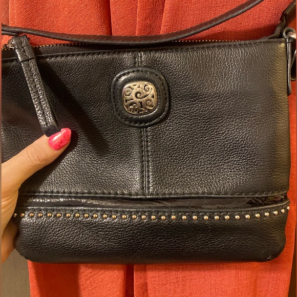 Crossbody Brighton black leather purse with silver accents - Picture 4 of 17